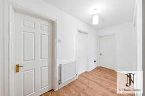 Photo 21- click for photo gallery